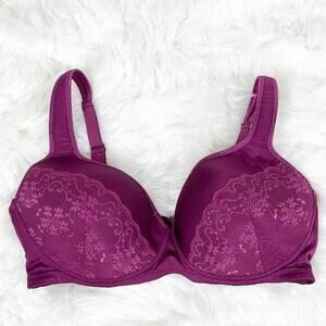 Angelina’s Purple Lace Seamless Bra